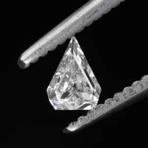 0.22ct SHIELD SHAPE LOOSE DIAMOND E SI BRILLIANT EMPRESS CUT NATURAL 1/4 CARAT