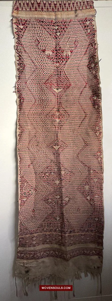 1579 Antique Pua Pilih Dayak Textile