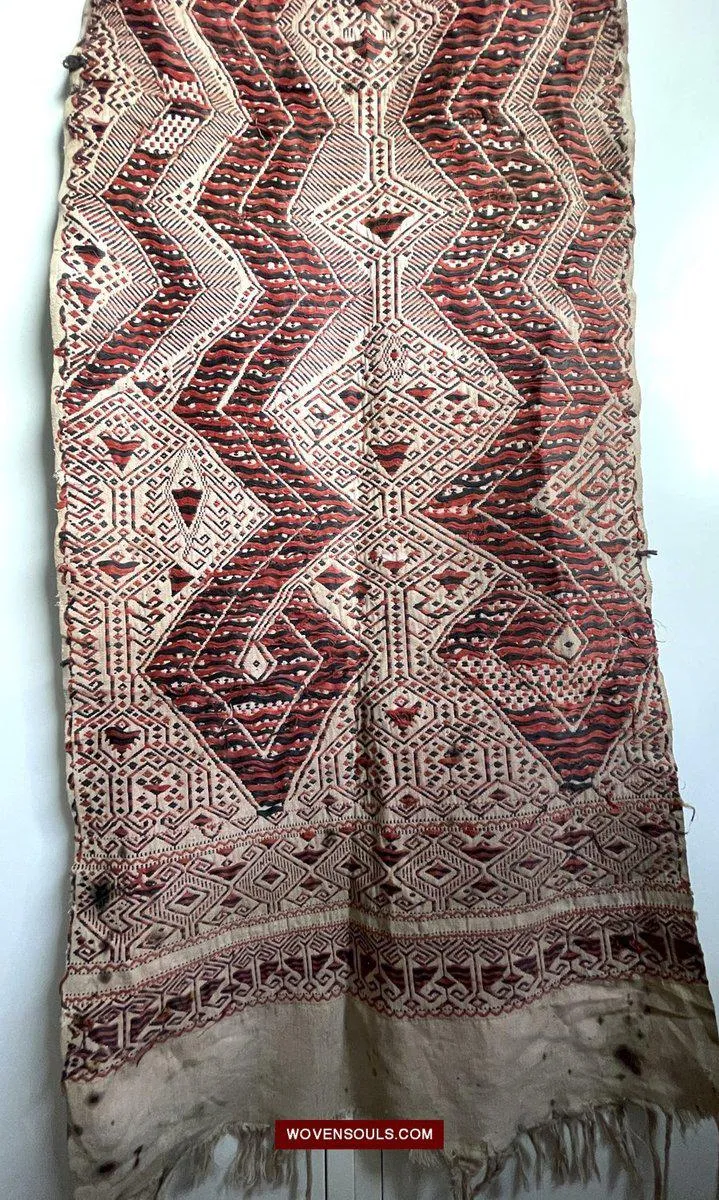 1579 Antique Pua Pilih Dayak Textile