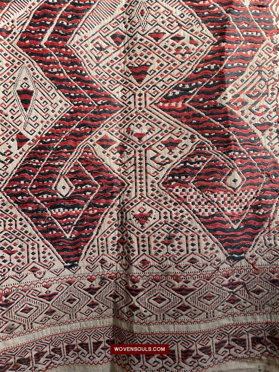 1579 Antique Pua Pilih Dayak Textile