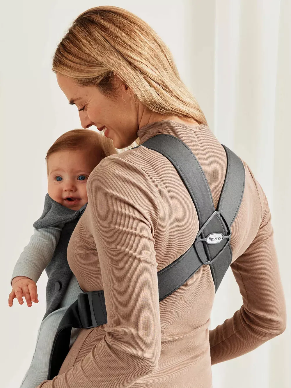 Baby Bjorn Baby Carrier Mini