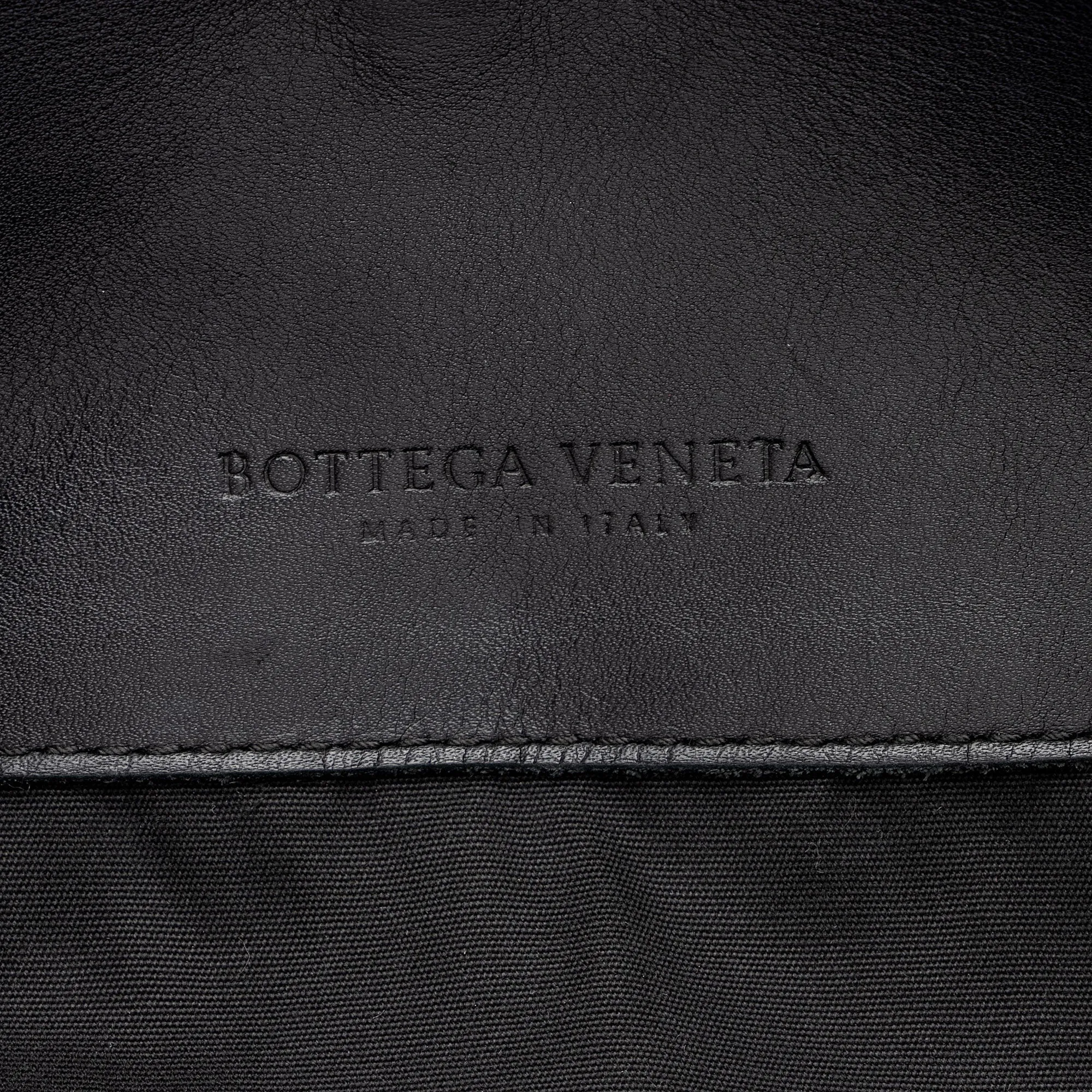 Bottega Veneta Intrecciato Nappa Messenger Bag (SHF-GlVJCw)