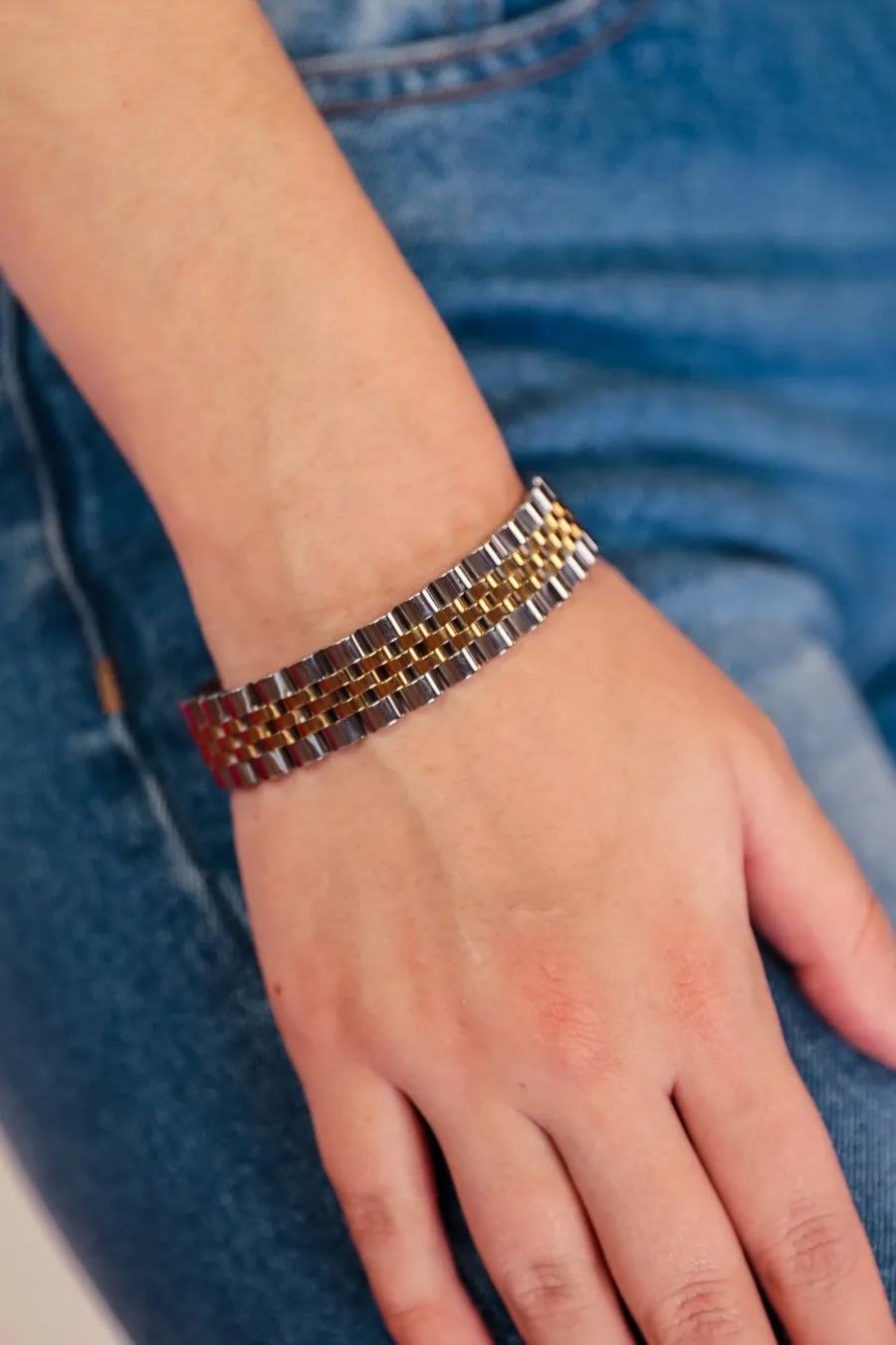 Chic Lifestyle Link Bracelet