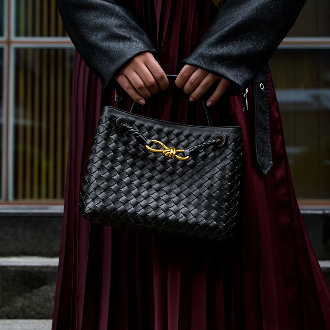 Clara - Elegant Carryall