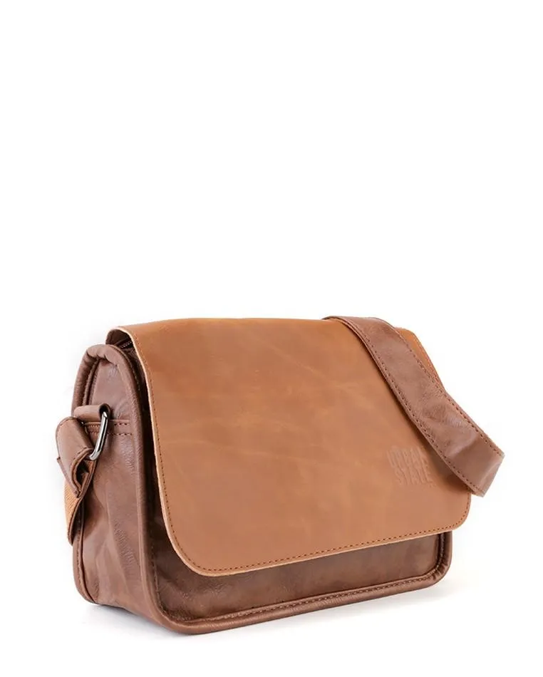 Distressed Leather Flap Shoulder Bag - Camel