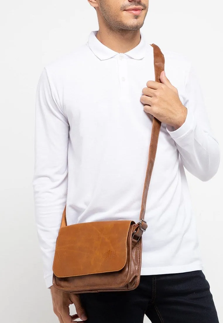 Distressed Leather Flap Shoulder Bag - Camel