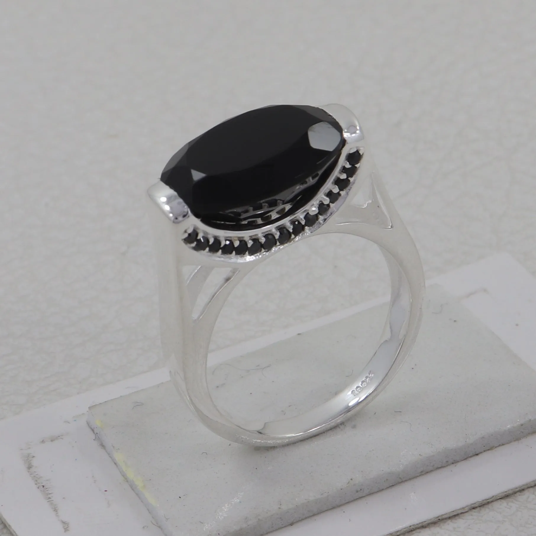 Gorgeous Crystal Quartz Sterling Silver Ring