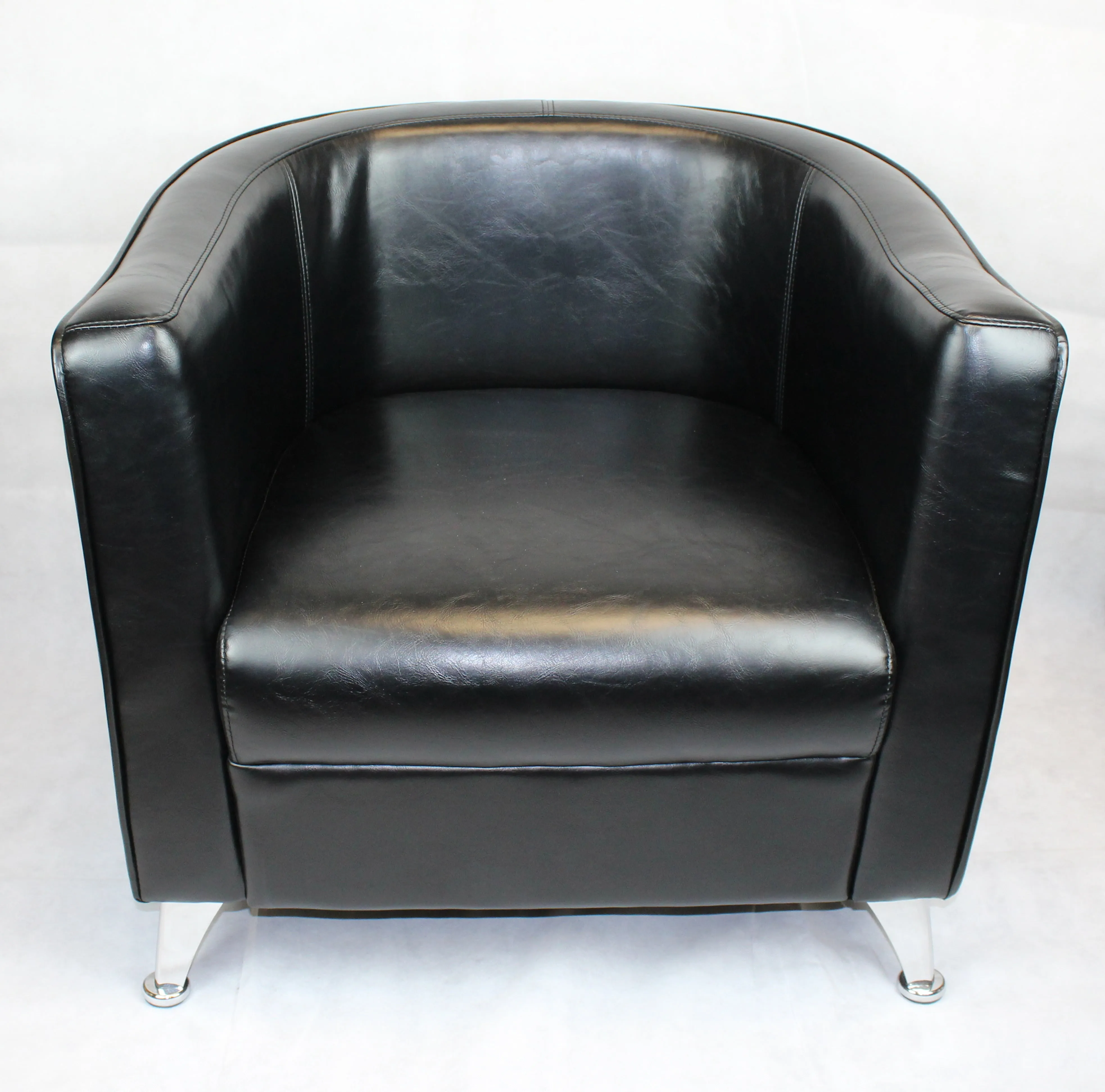 HB-022 Black Tub Reception Chair