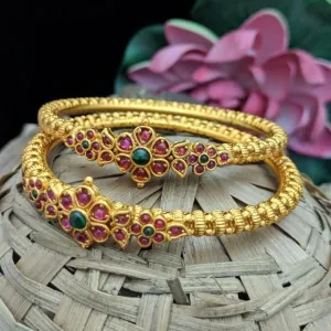 Matte Style Gorgeous Kada Bangles