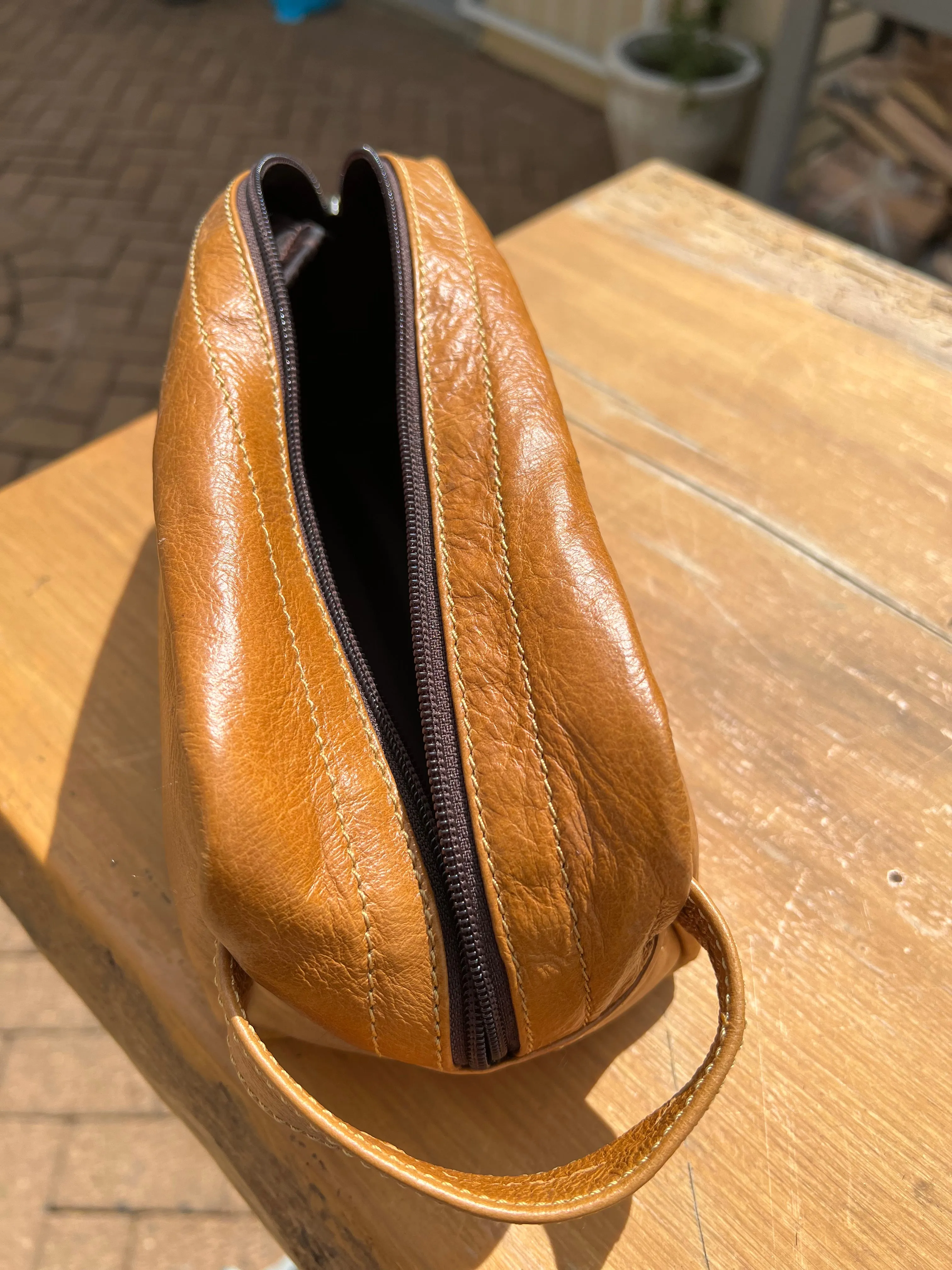 Men's Leather Toiletry Bag