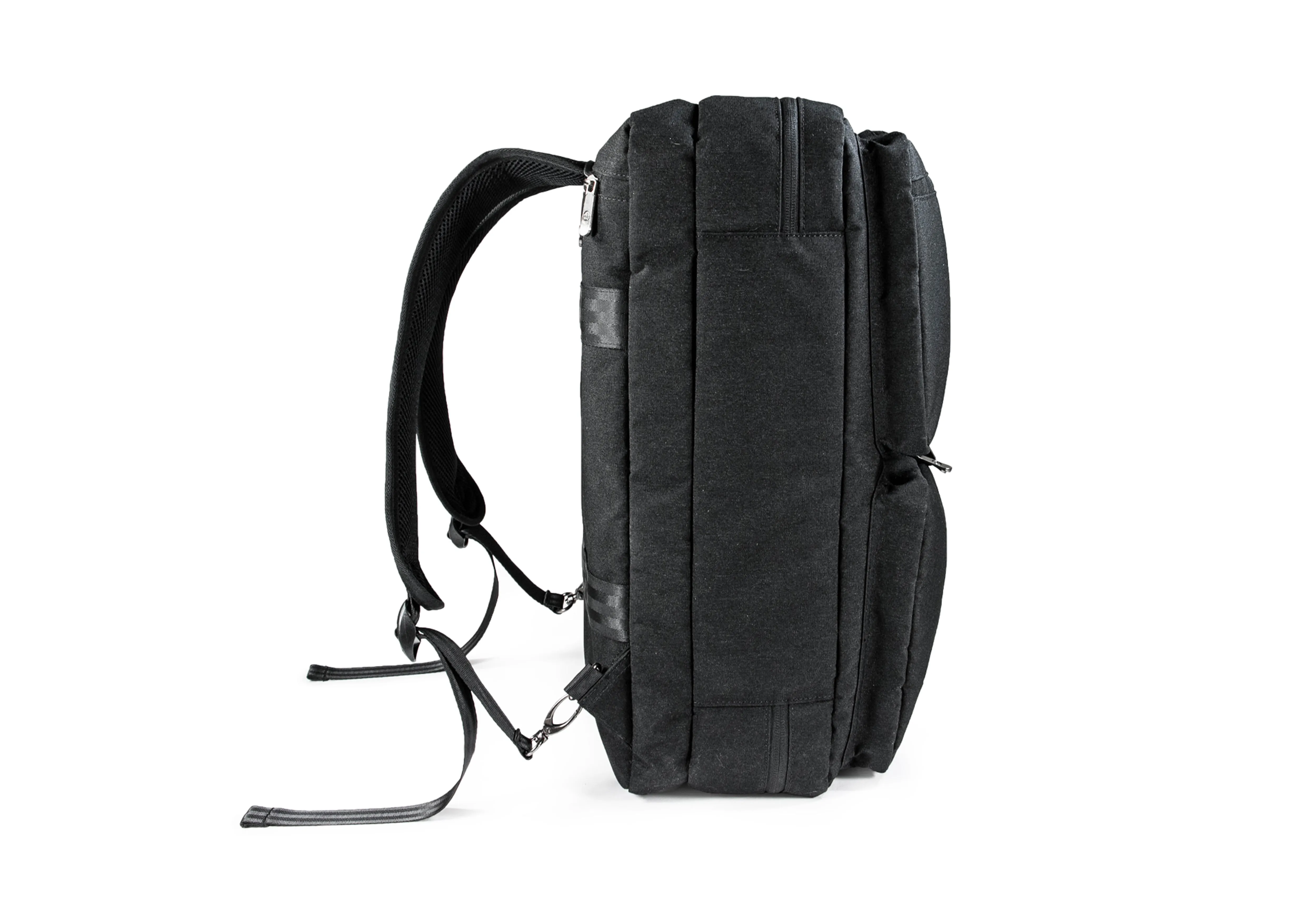 PKG Trenton 31L Messenger Backpack