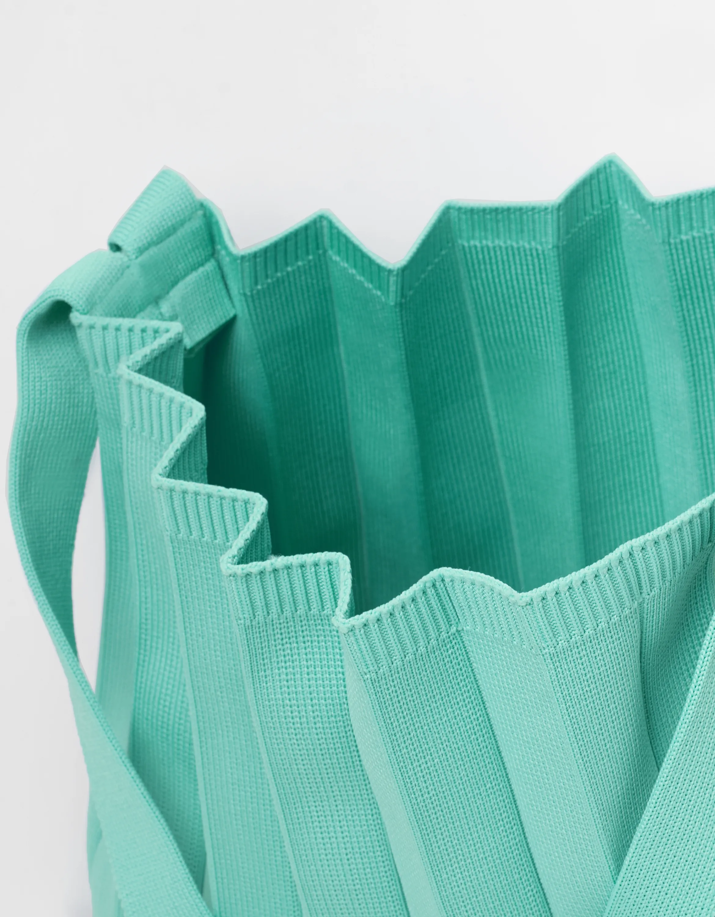 Pleated Knit Foldable Tote Bag