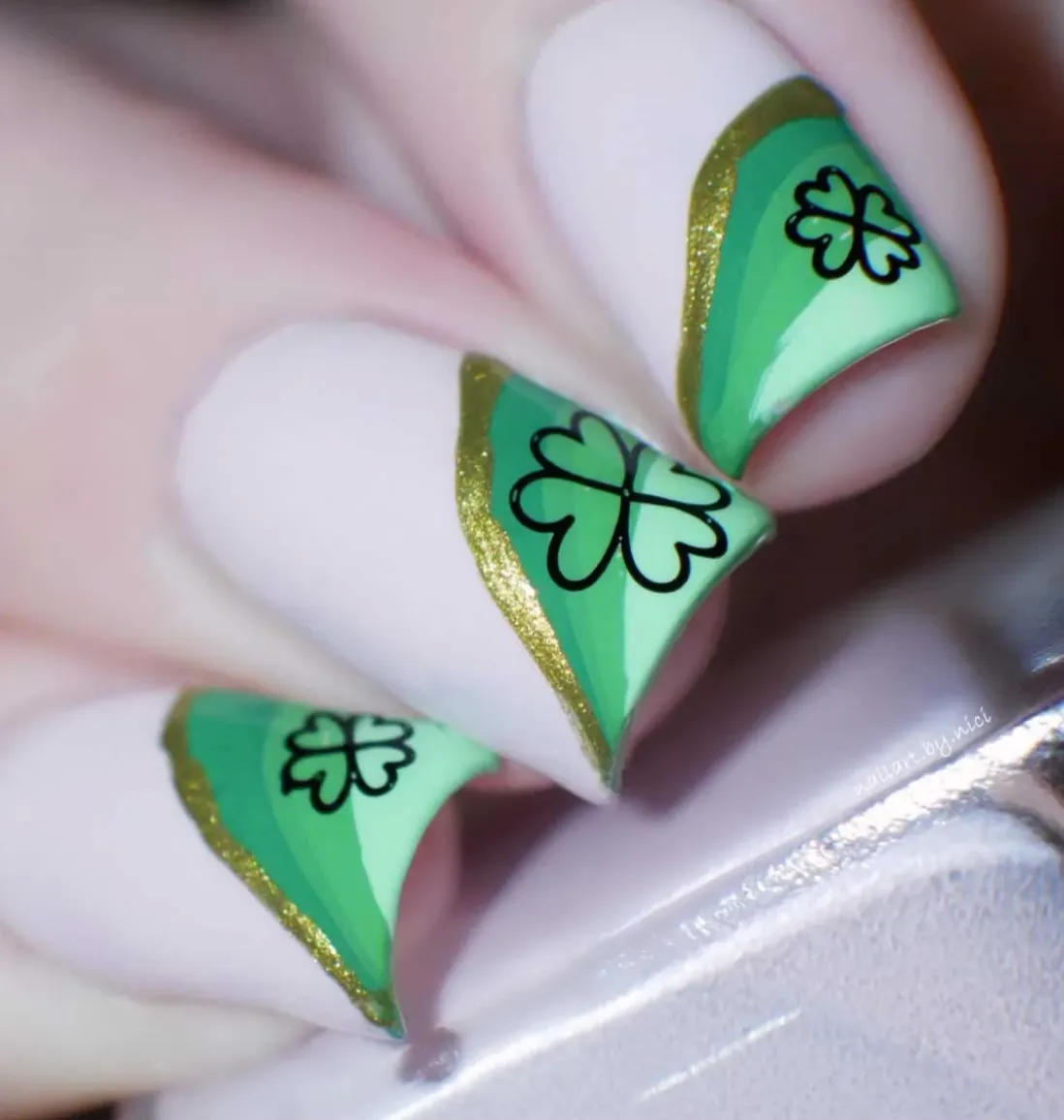 St Patrick's Day 5 - Uber Chic Mini Stamping Plate