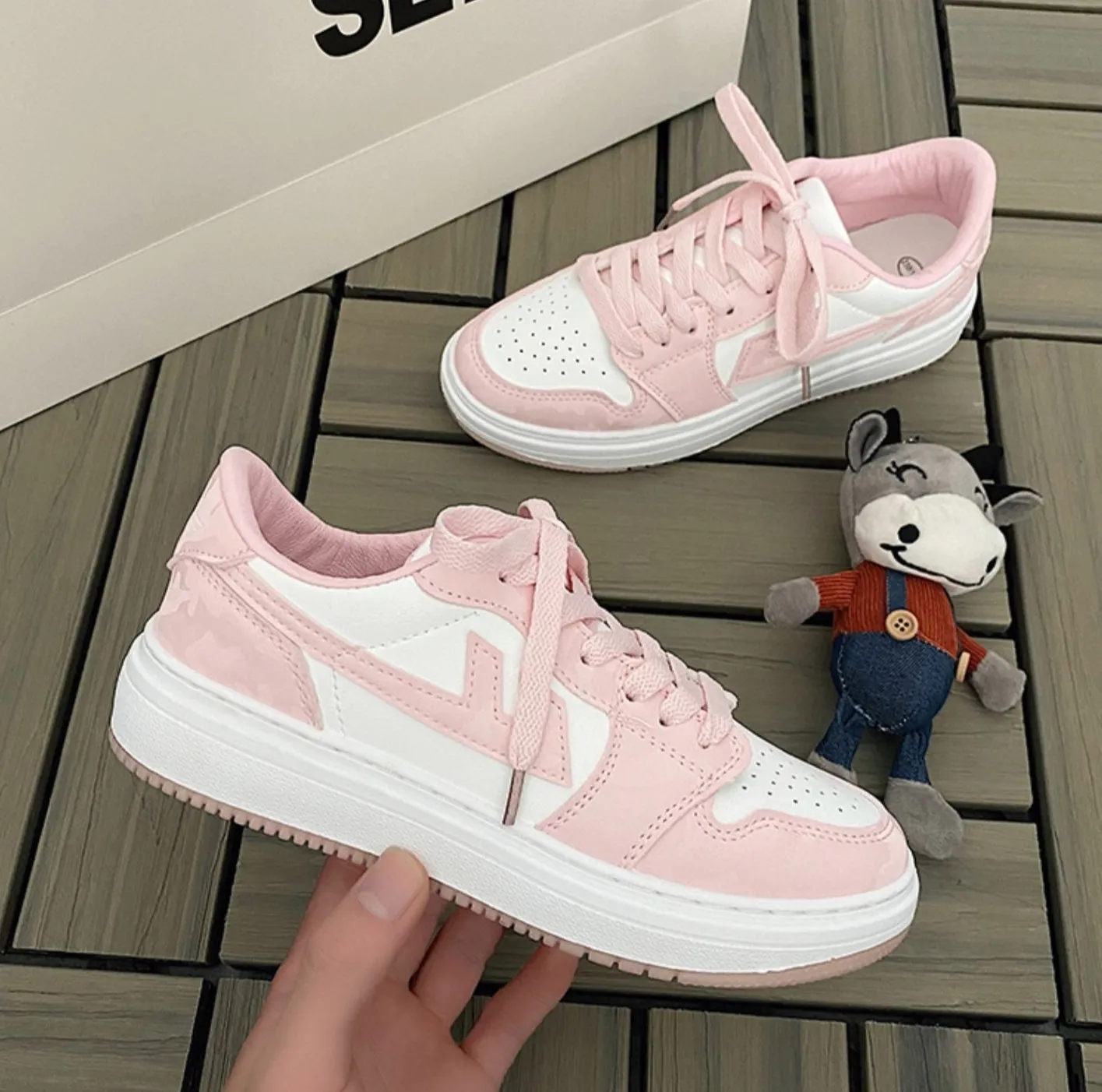 Student Pink White Soft Spring Sneakers Shoes