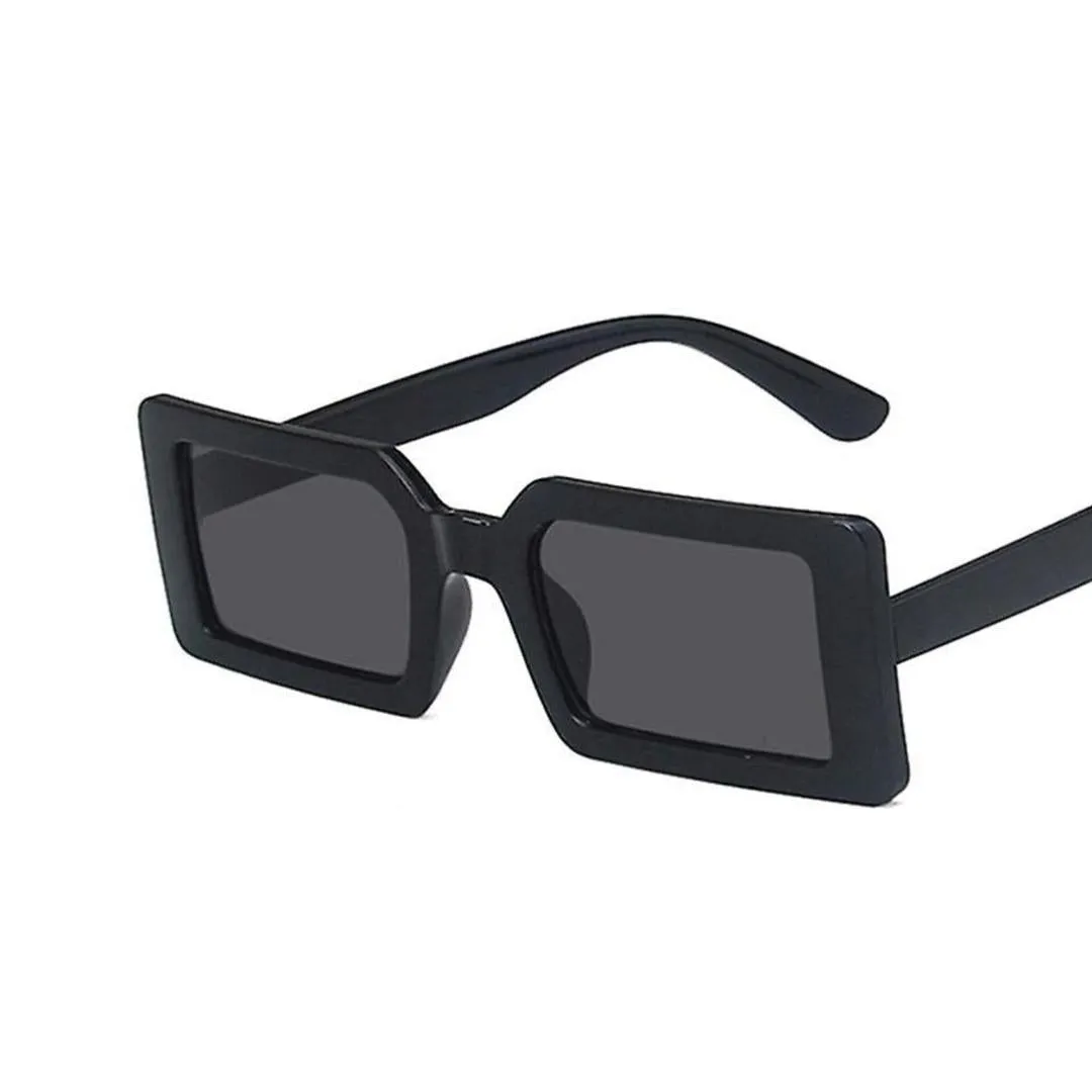 Stylish Black Acrylic Sunglasses 🕶️