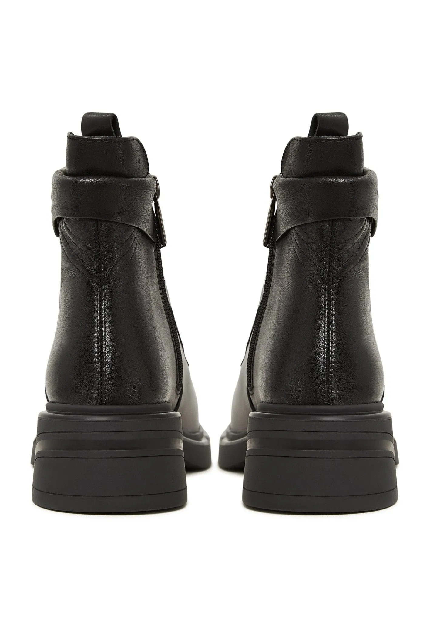 Stylish Block Heel Ankle Boots - Black