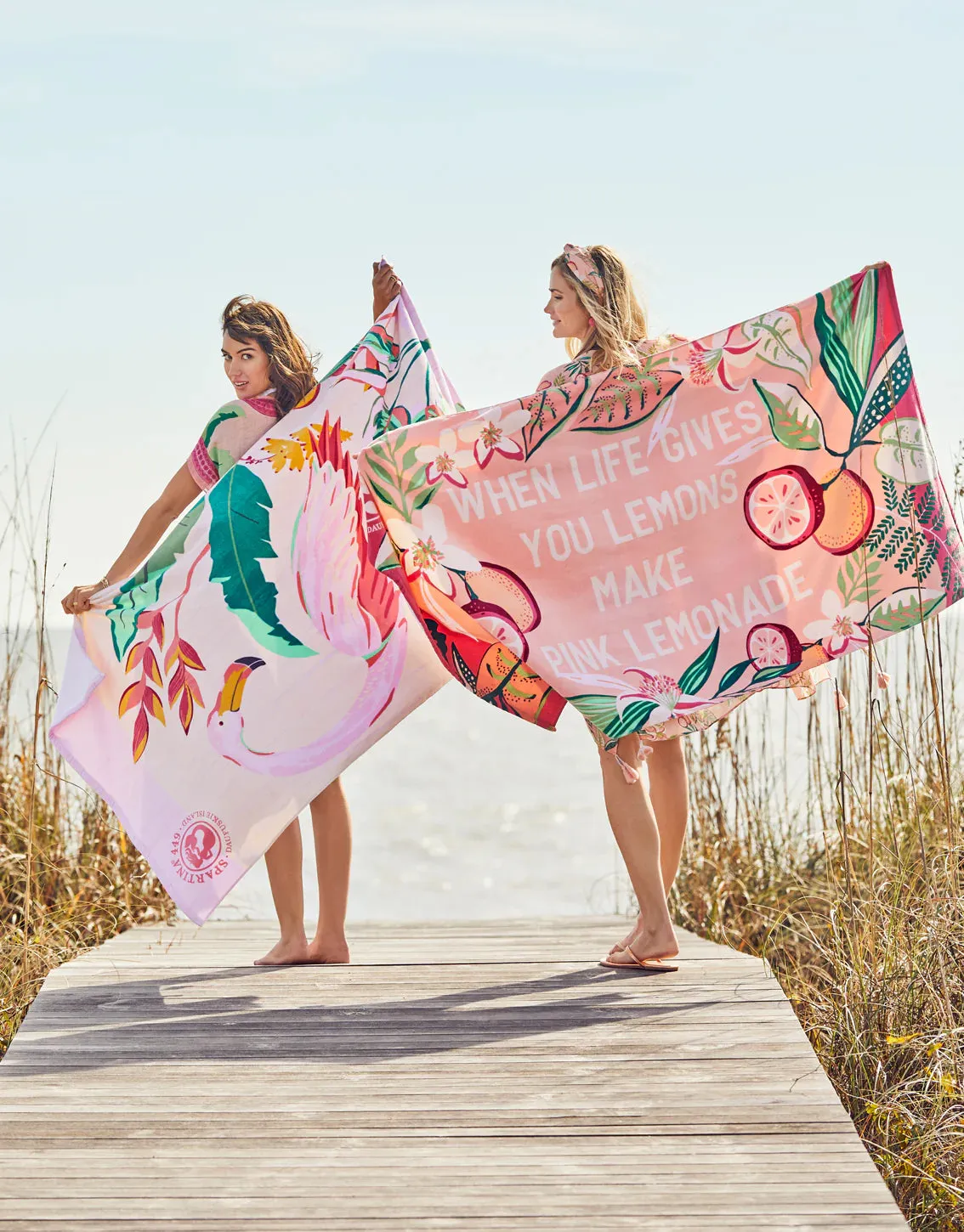 Tropic Flamingo Beach Towel: 676540