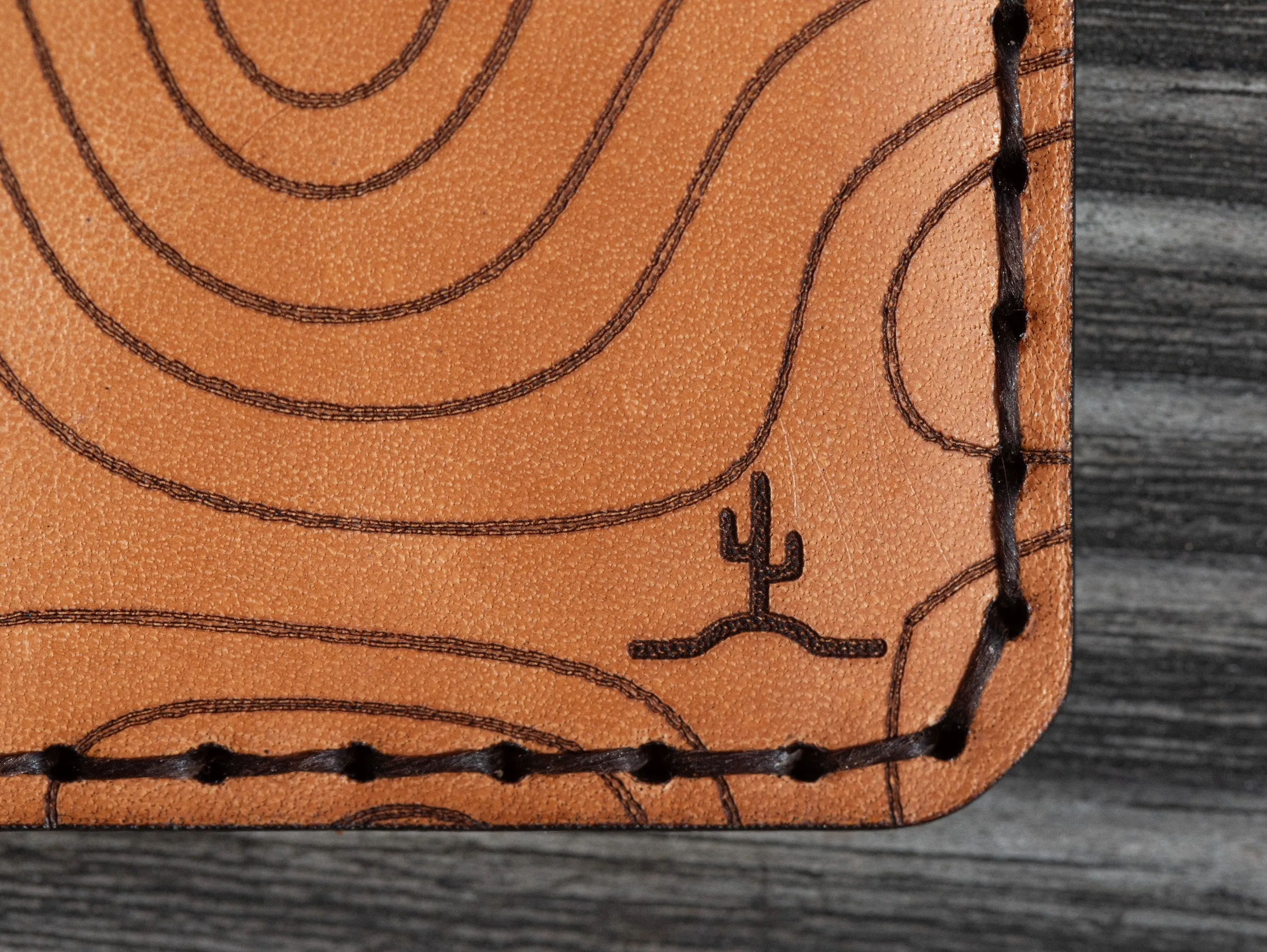 Vertical Wallet - Topo Russet