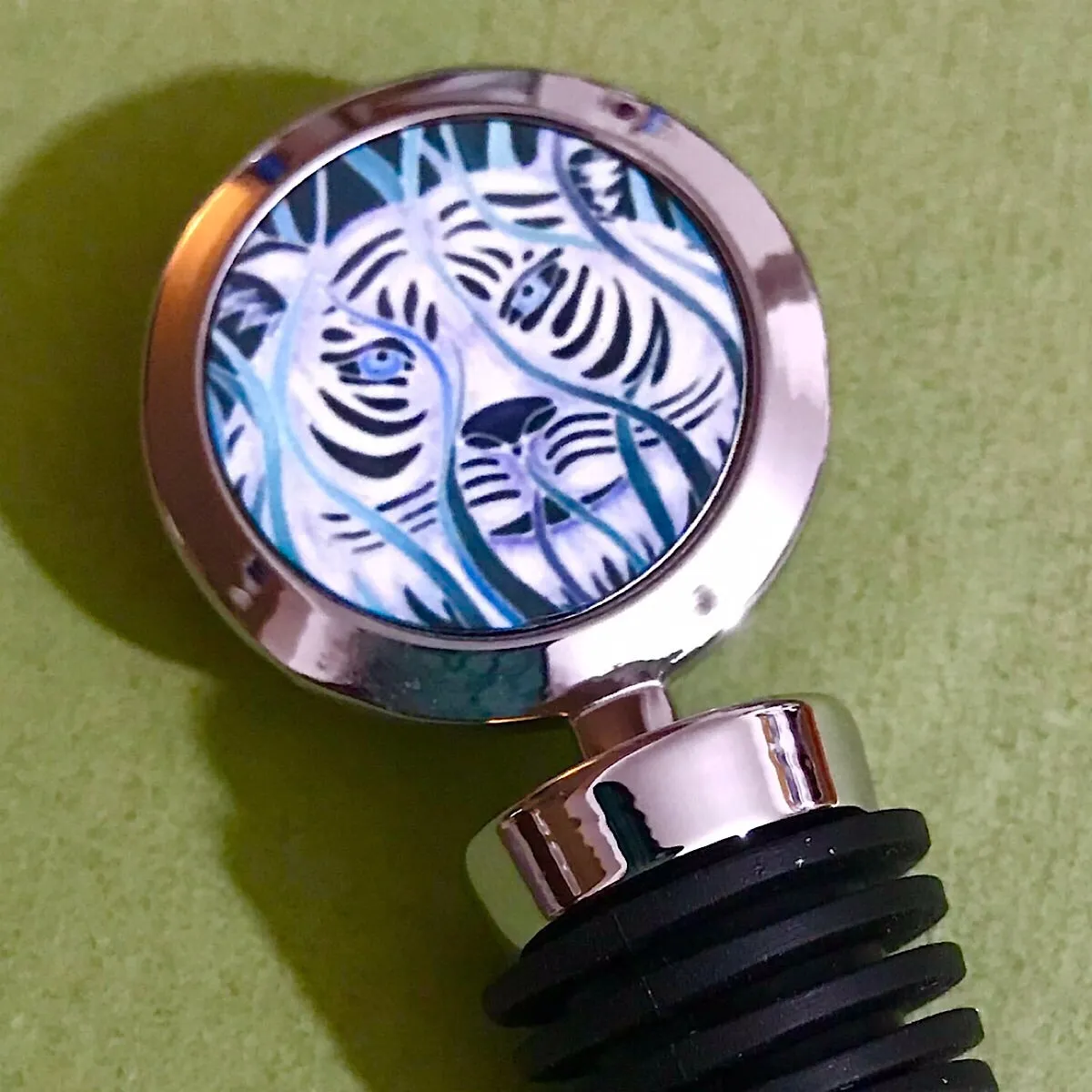 White Tiger Bottle Stopper  - Tiger Bottle Bung - Wildlife Lovers Gift - Wine Lovers Gift