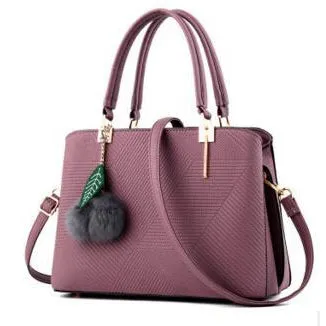 Women High Quality Faux-Leather Tote Cross-Body Handbag with Eye-Pleasing Tassels